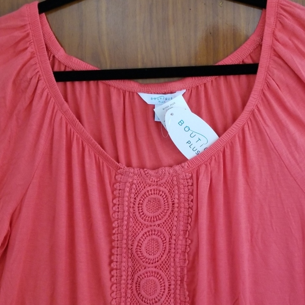 Women's long sleeve top